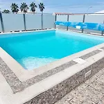 Hotel Oleandra *